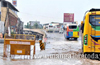 Two key service roads at Kottara closed, traffic chaos galore